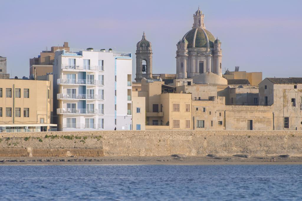 Gaura Apartments Trapani Exteriör bild